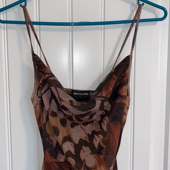 Prettylittlething Butterfly Ruched Mini Dress - Picture 3 of 7